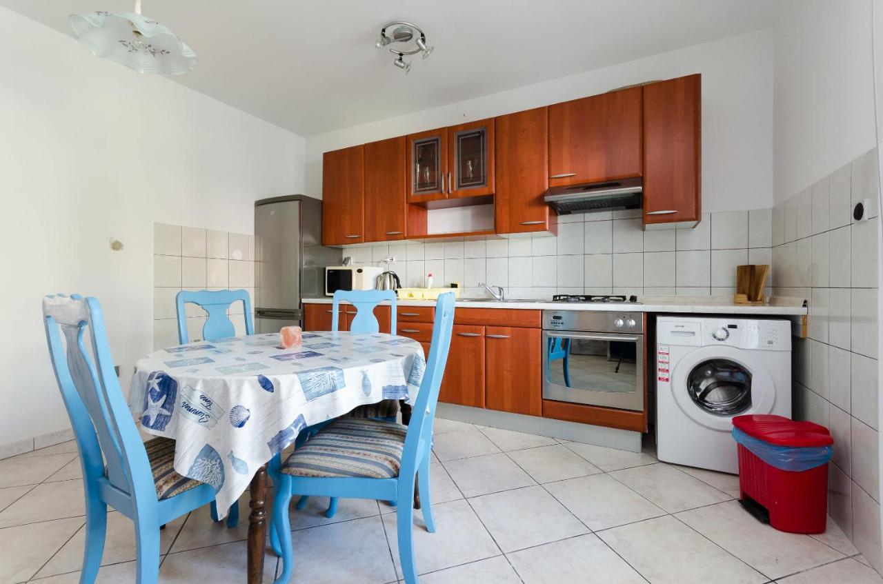 Apartments Slavica R Banjol Екстер'єр фото
