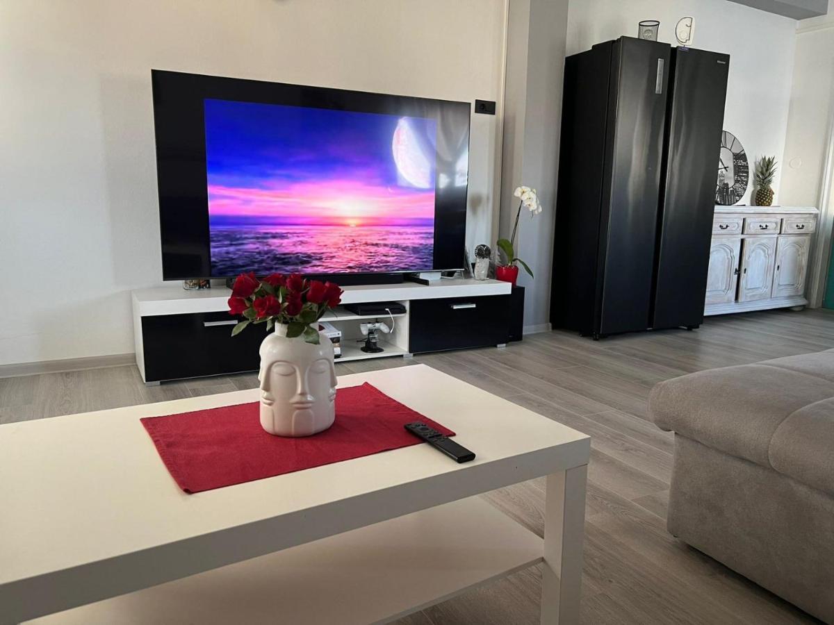 Apartments Slavica R Banjol Екстер'єр фото